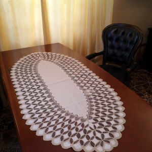 Bieżnik owalny beżowy w romby
