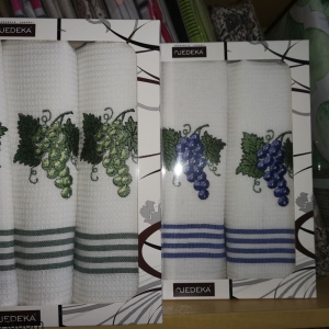 Komplet ścierek w winogrona