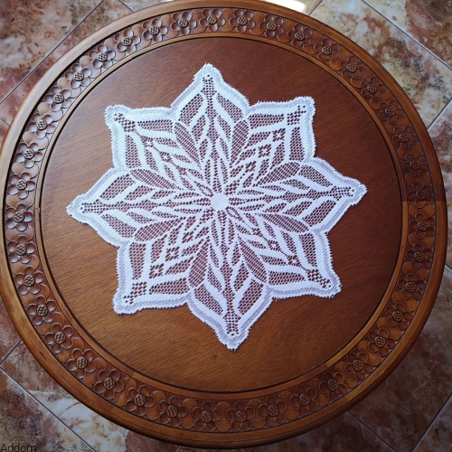 serweta-z-zakardu-40cm.jpg