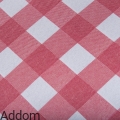 materiał na zasłony w czerwoną kratę.jpeg